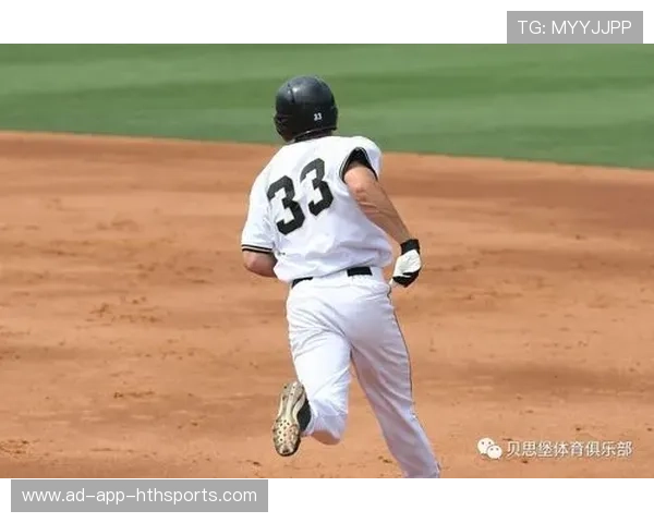 【跑垒战术揭秘】成功绕垒背后隐藏的细节与规则理解，跑垒是什么球