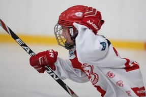 华体会平台下载-篮球专项体能训练中的疲劳监测与调整方法，篮球体能训练的能力测试方法有哪些