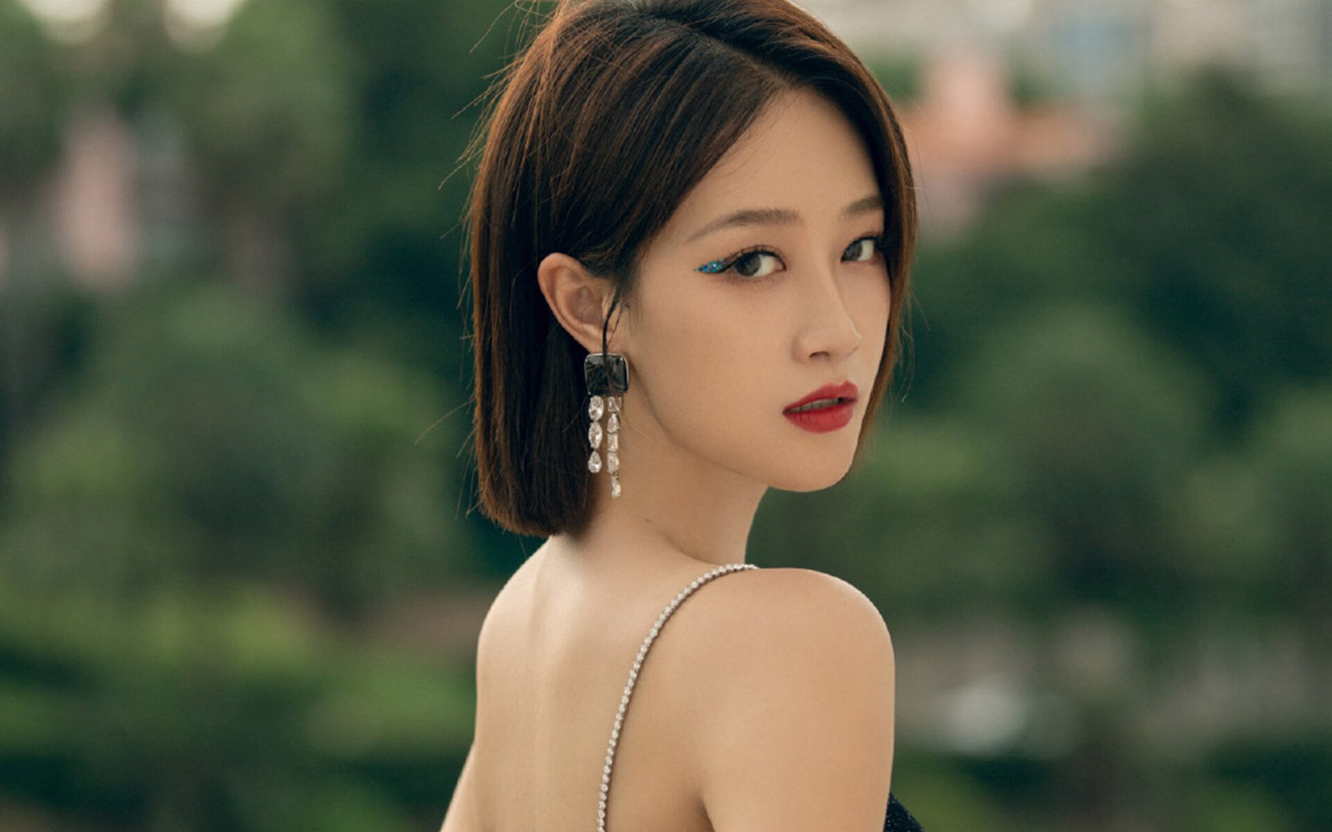 “香港亲子跑步:牛仔3K亲子跑点燃运动与爱”