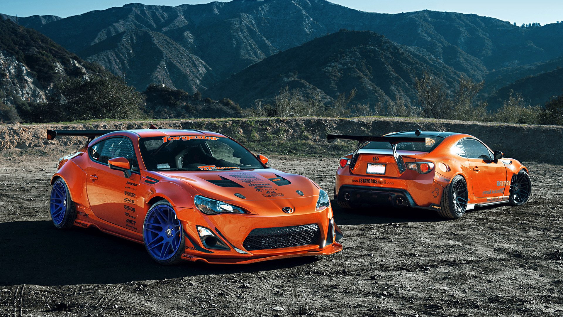 新疆男篮多点发力通过整体配合赢得胜利，新疆男篮好消息