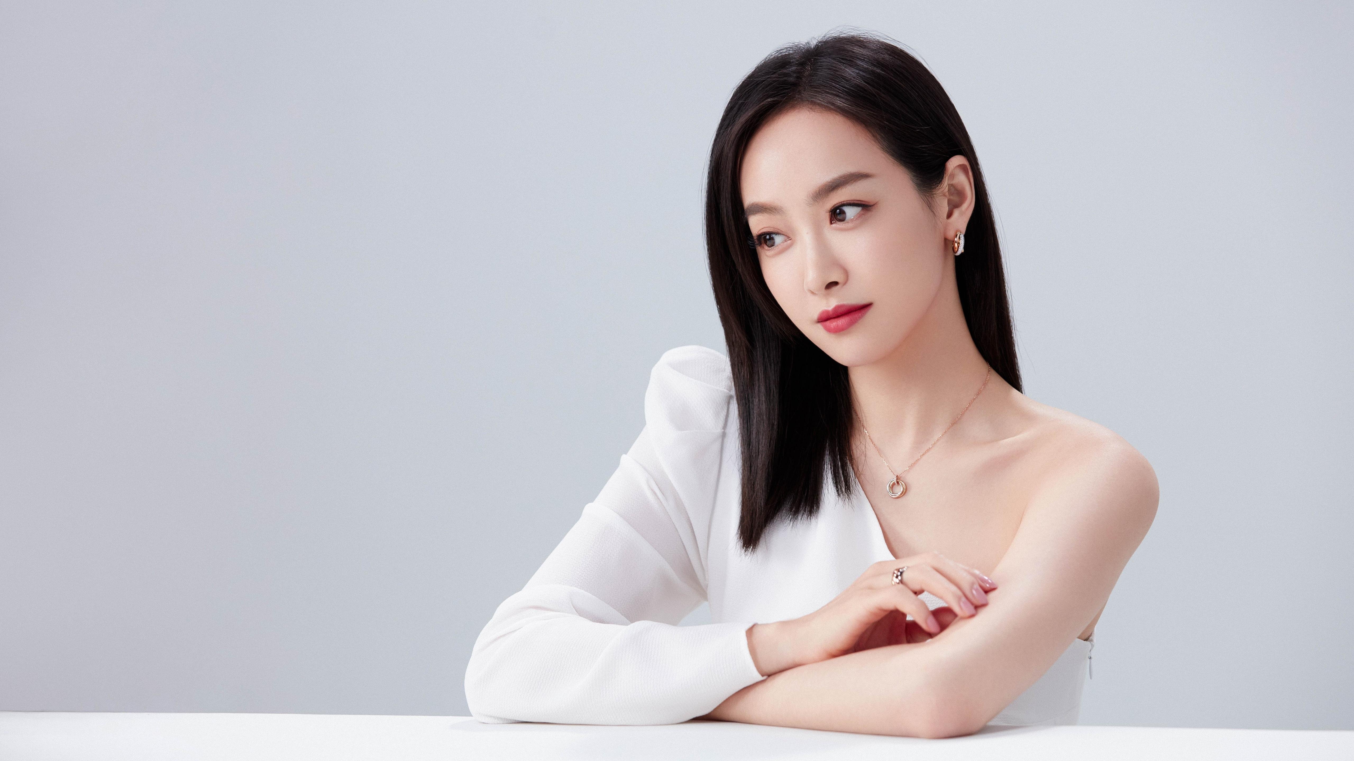 勇士球员录制训练日志引粉丝互动，勇士公开训练赛视频